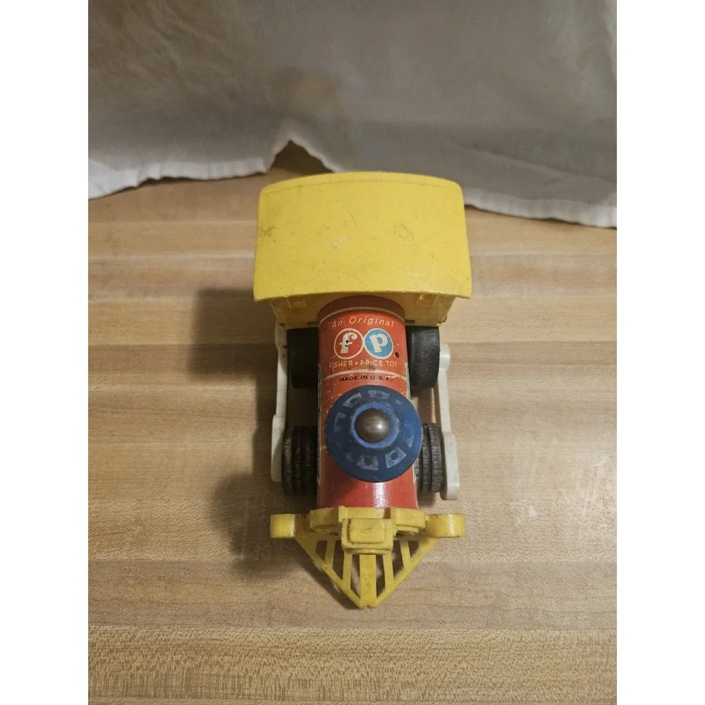 Vintage 1964 Fisher Price Little Wood Toot Toot Train 643 Pull Toy No String